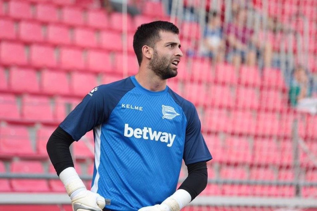 El dilema de la regularidad: dudas sobre la portería de la selección española&nbsp;sub-21