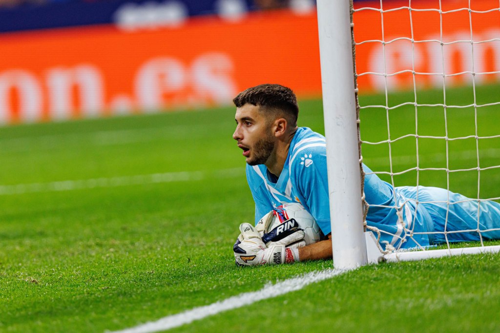 Joan García, la gran promesa bajo palos de esta temporada que siguen los ‘grandes’