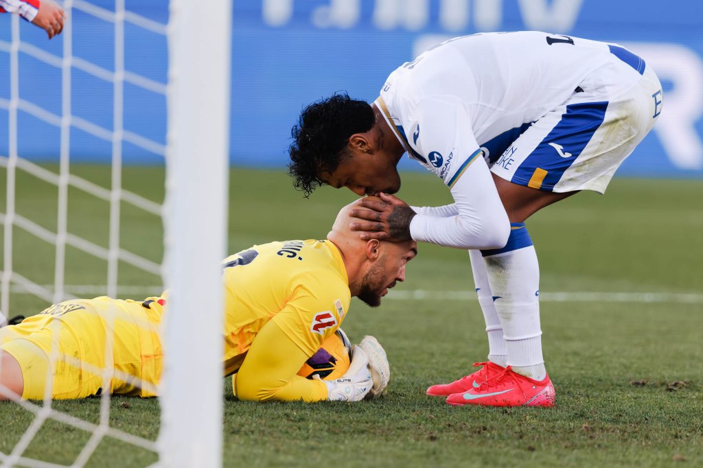 (T) Dmitrovic y el equipo de sus sueños